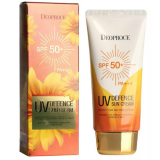 Легкий увлажняющий солнцезащитный крем DEOPROCE UV Defence Sun Cream SPF 50++ PA++