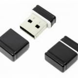 USB  4GB  Qumo  Nano  чёрный