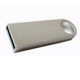 USB  32GB  Kingston  SE9  металл